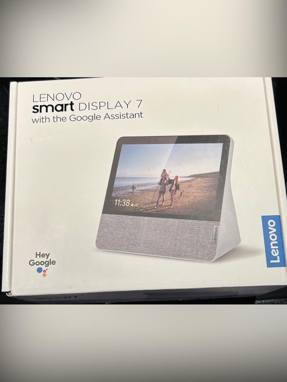 Lenovo Smart Display 7 - Gray Fabric Front with White Case